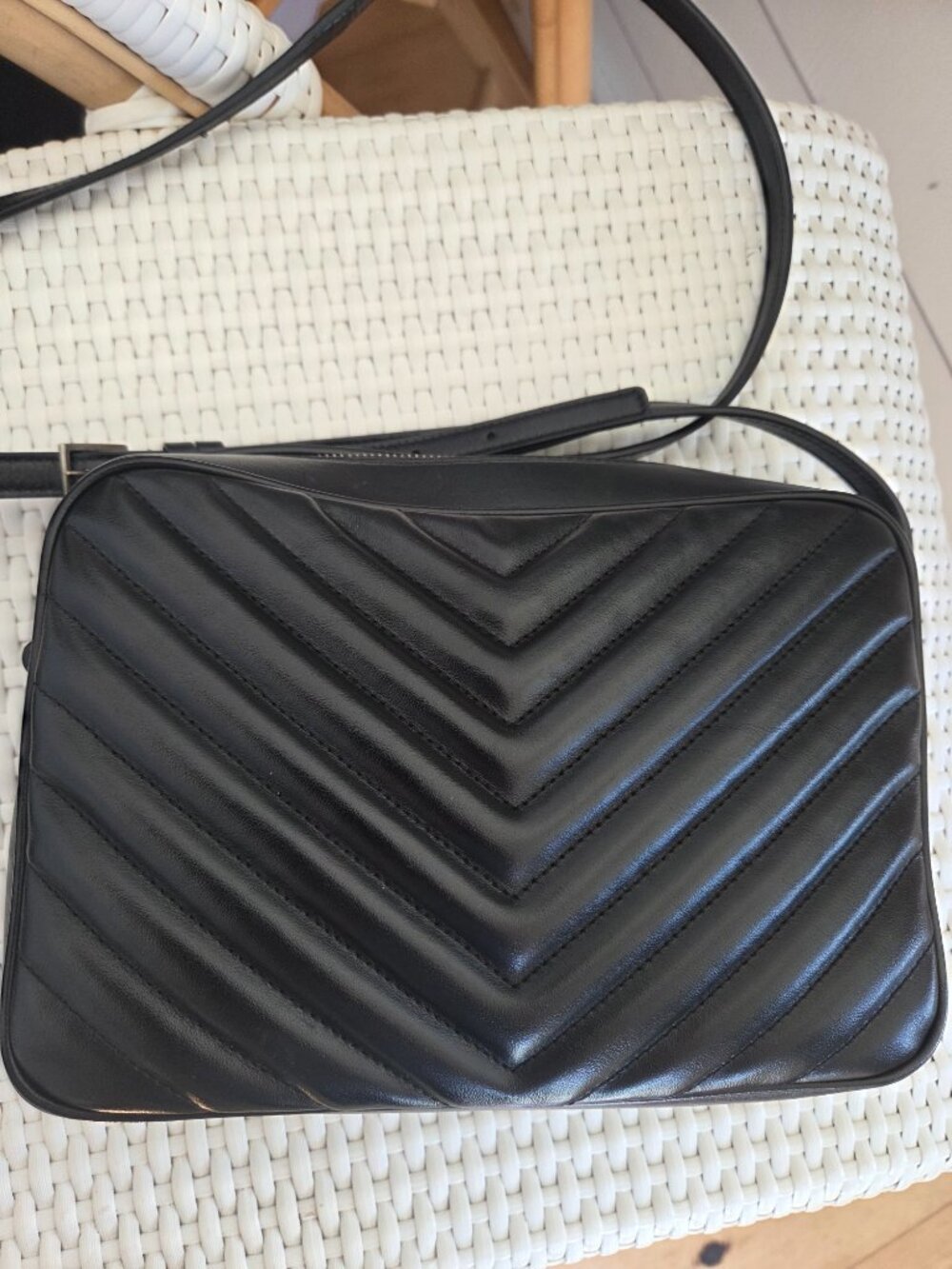 Authentic Yves Saint Laurent  Quilted Cross body Black - Picture 2 of 5